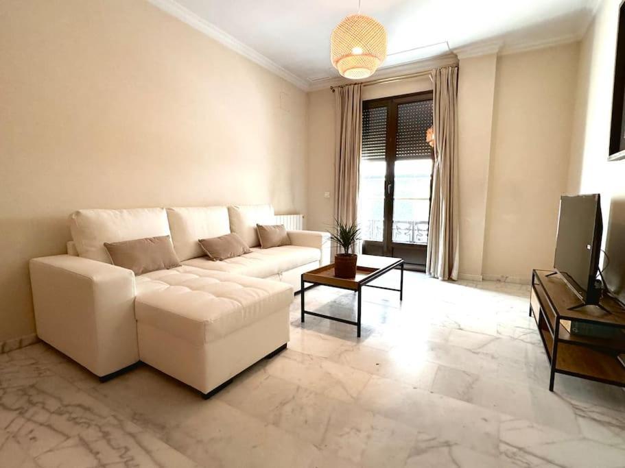 En Pleno Centro Con Aparcamiento Opcional Apartament
