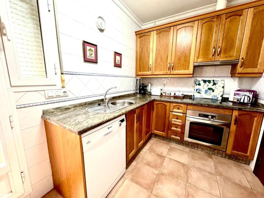 En Pleno Centro Con Aparcamiento Opcional Apartment